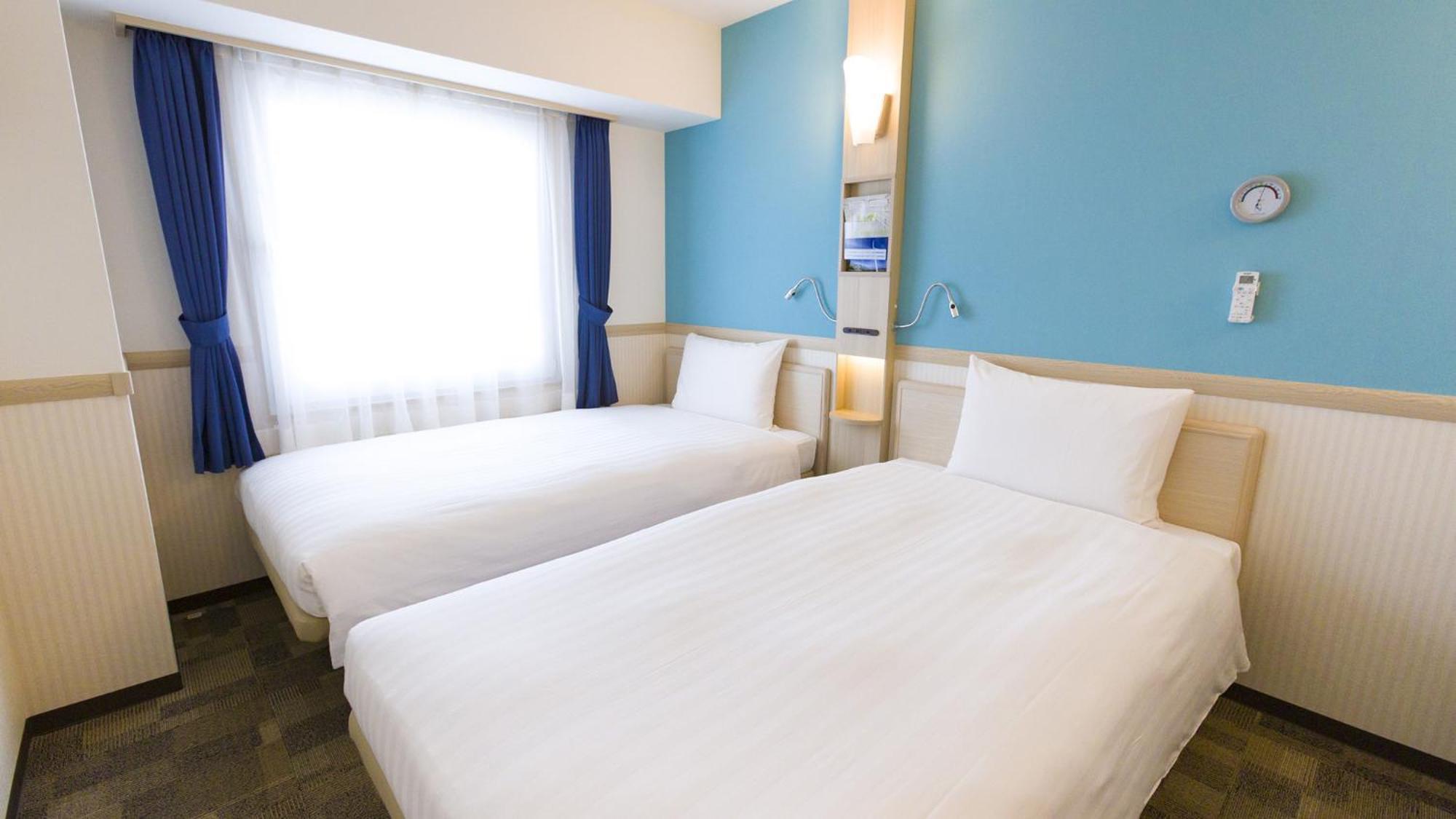 Toyoko Inn Iwakuni Eki Nishi Guchi מראה חיצוני תמונה